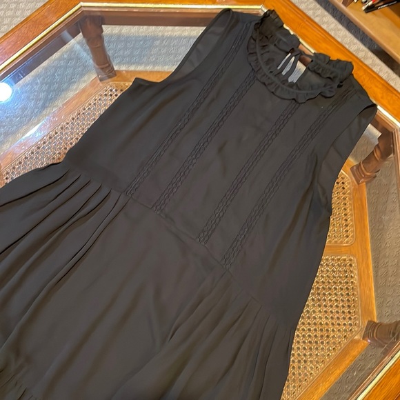 Aritzia Sunday Best Dress - Picture 4 of 6
